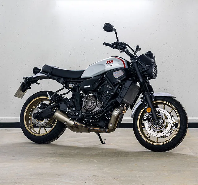 Yamaha XSR700 X-Tribute